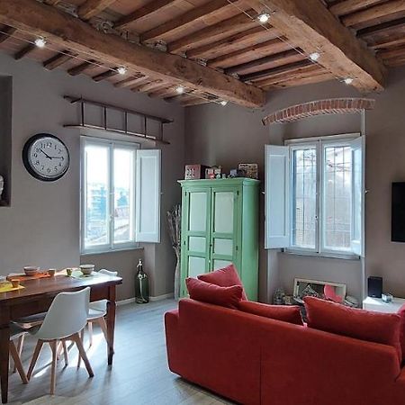 Claudia'S Home Pescia Luaran gambar