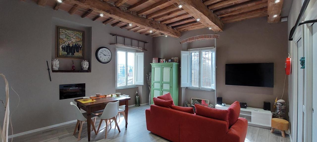Claudia'S Home Pescia Luaran gambar