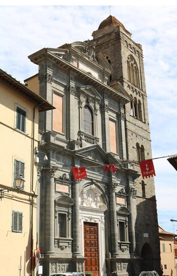 Claudia'S Home Pescia Luaran gambar